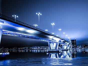 Moderne Anwendung von Chip-On-Board-LEDs in der Strassenbeleuchtung