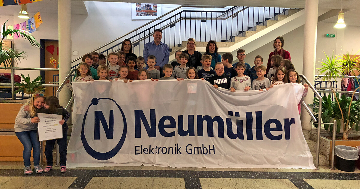 Neumüller Elektronik übernimmt Klasse 2000 Patenschaft für die Grundschule Weisendorf