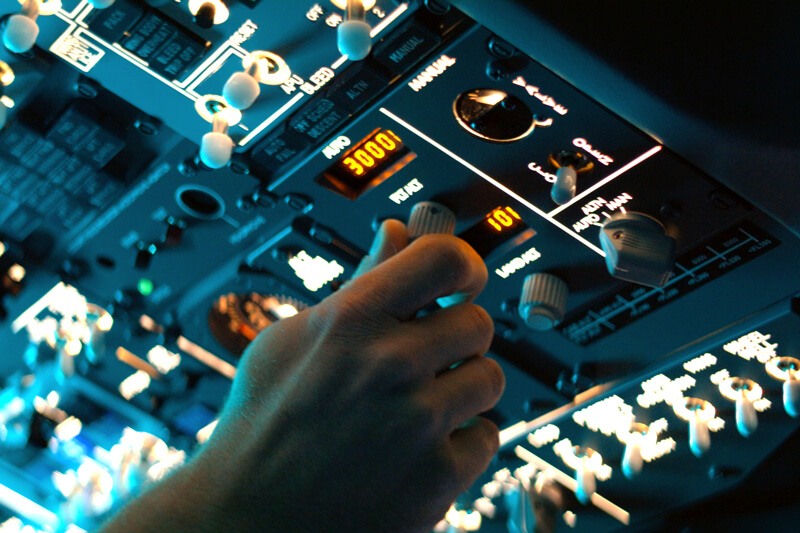 Avionics & Flight Control Systems