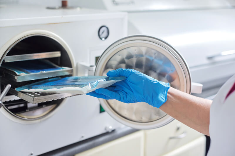 Klinische Infrastruktur & Sterilisation